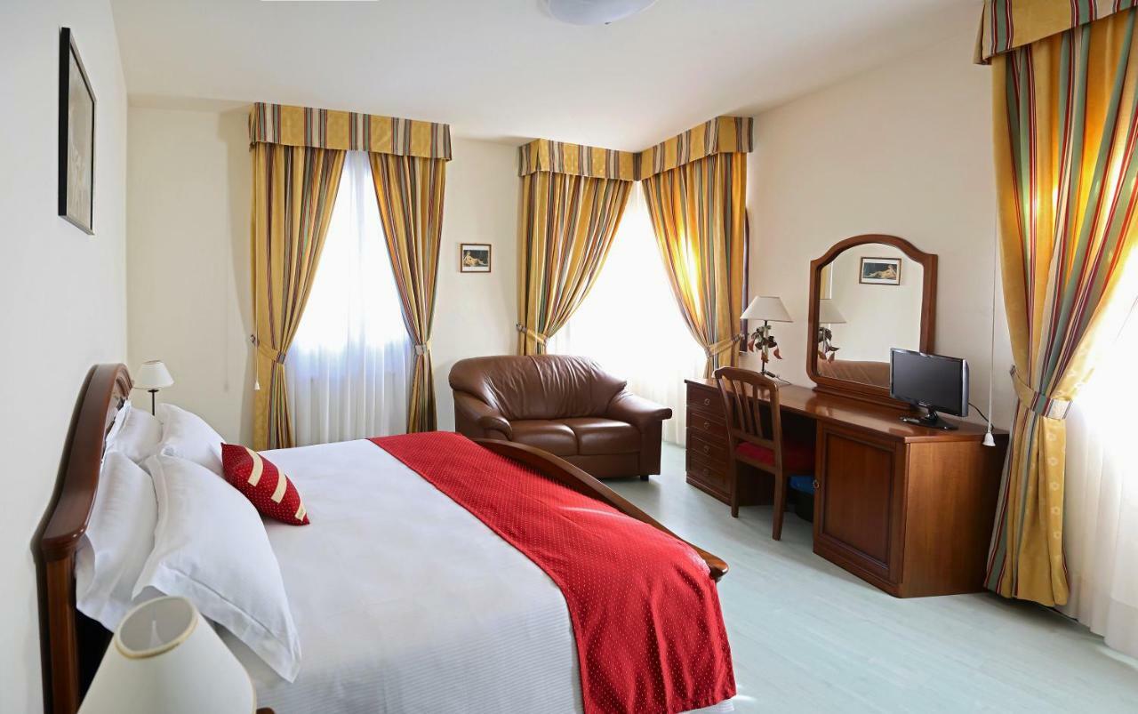 Albergo Italia Fossalta di Piave Exterior photo